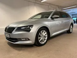 Silver Begagnad 2016 Skoda Superb Business Line Kombi | 172 500 kr (Marknadspris)