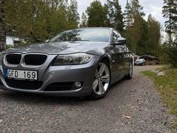 Grå Begagnad 2010 BMW 320 Comfort Edition Sedan | 85 000 kr