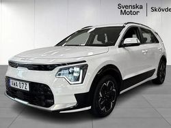 Vit Begagnad 2022 Kia e-Niro SUV | 299 200 kr (Lite dyr)