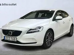 Vit Begagnad 2018 Volvo V40 Kombi | 172 900 kr (Lite dyr)