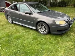 Brun Begagnad 2005 Saab 9-3 Sedan | 10 000 kr (Superpris)