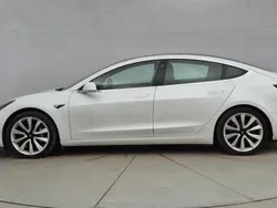 Begagnad 2020 Tesla Model 3 Long Range Sedan | 218 000 kr (Superpris)