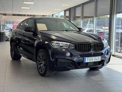 Mörkblå (blå) Begagnad 2018 BMW X6 M Sport SUV | 429 900 kr