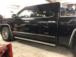 Svart Begagnad 2016 GMC Sierra Sedan | 560 000 kr (Dyr)