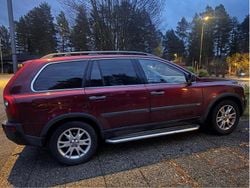 Röd Begagnad 2003 Volvo XC90 SUV | 45 000 kr (Lite dyr)