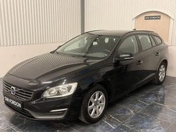 Svart Begagnad 2013 Volvo V60 Kinetic Kombi | 59 900 kr (Marknadspris)