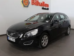 Svart Begagnad 2013 Volvo V60 Momentum Kombi | 119 900 kr (Bra pris)