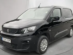 Svart Begagnad 2021 Peugeot Partner Minibuss | 169 000 kr (Marknadspris)