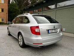 Silver Begagnad 2010 Skoda Superb Kombi | 59 900 kr (Marknadspris)