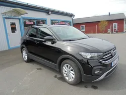 Svart Begagnad 2019 VW T-Cross SUV | 180 000 kr (Marknadspris)