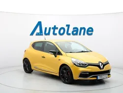 Gul metallic Begagnad 2015 Renault Clio IV R.S. Halvkombi | 149 900 kr (Dyr)