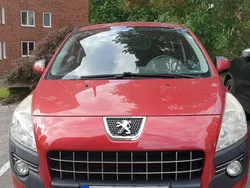 Röd Begagnad 2012 Peugeot 3008 SUV | 55 000 kr (Marknadspris)