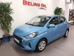 Blå Begagnad 2022 Hyundai i10 Essential Halvkombi | 129 500 kr (Marknadspris)