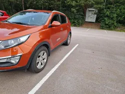 Röd Begagnad 2013 Kia Sportage Comfort SUV | 65 999 kr (Bra pris)