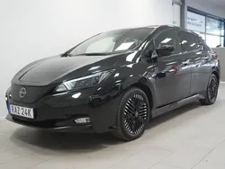 Svart Begagnad 2023 Nissan Leaf 360º Halvkombi | 208 800 kr (Marknadspris)