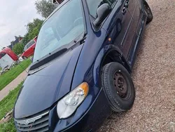 Blå Begagnad 2005 Chrysler Town & Country Minibuss | 9 000 kr