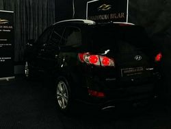 Svart (svart ) Begagnad 2010 Hyundai Santa Fe SUV | 87 900 kr (Marknadspris)