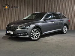 Grå Begagnad 2022 Skoda Superb Kombi | 299 000 kr (Marknadspris)