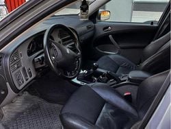 Grå Begagnad 2004 Saab 9-5 Vector Kombi | 9 000 kr (Bra pris)