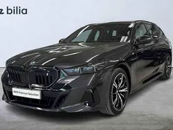 Grå Begagnad 2025 BMW i5 M Sport Sedan | 859 900 kr