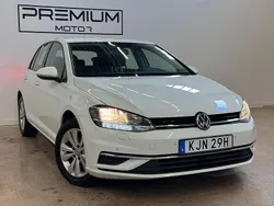 Vit Begagnad 2020 VW Golf VII Halvkombi | 164 900 kr (Marknadspris)