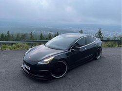 Svart Begagnad 2019 Tesla Model 3 Long Range AWD Sedan | 275 000 kr (Dyr)