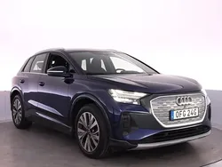 Navarrablå metallic Begagnad 2022 Audi Q4 e-tron Proline SUV | 329 000 kr (Bra pris)