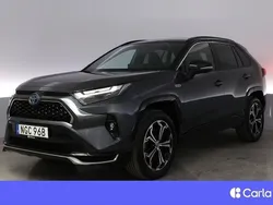 Grå Begagnad 2023 Toyota RAV4 Hybrid Style SUV | 487 900 kr (Marknadspris)