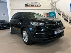 Svart Begagnad 2018 Opel Grandland X SUV | 144 000 kr