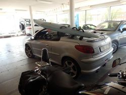 Ljusgrå Begagnad 2006 Peugeot 206 CC Cab | 45 000 kr (Lite dyr)