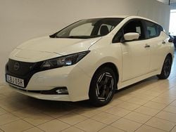 Vit Begagnad 2023 Nissan Leaf Acenta Halvkombi | 175 000 kr (Bra pris)