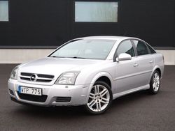 Grå Begagnad 2005 Opel Vectra GTS Sport Halvkombi | 29 900 kr