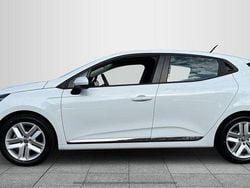 Vit Begagnad 2020 Renault Clio V Zen Halvkombi | 149 900 kr (Lite dyr)