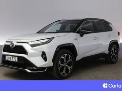Vit Begagnad 2023 Toyota RAV4 Premium SUV | 511 900 kr (Marknadspris)