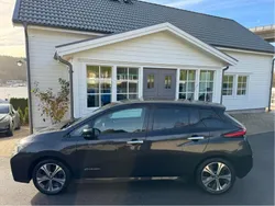 Svart Begagnad 2018 Nissan Leaf Halvkombi | 139 000 kr (Lite dyr)