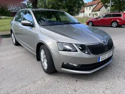 Brun Begagnad 2018 Skoda Octavia Ambition Halvkombi | 123 000 kr (Bra pris)