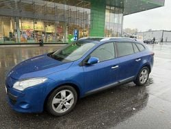 Blå Begagnad 2011 Renault Mégane GrandTour Kombi | 35 000 kr (Superpris)