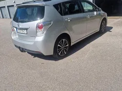 Silver Begagnad 2016 Toyota Verso Multidrive S Minibuss | 170 000 kr (Marknadspris)