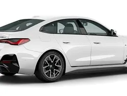 Vit Ny 2025 BMW i4 M Sport Sedan | 657 500 kr (Bra pris)