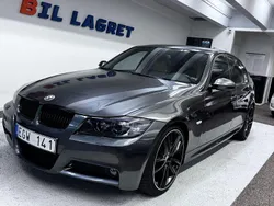 Grå Begagnad 2008 BMW 330 Comfort Edition Sedan | 109 900 kr (Marknadspris)