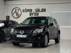 Svart Begagnad 2010 VW Tiguan Sport SUV | 89 900 kr (Bra pris)