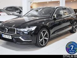 Svart Begagnad 2022 Volvo V60 Inscription Kombi | 399 000 kr (Marknadspris)