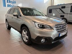 Ljusbrun Begagnad 2017 Subaru Outback Kombi | 244 900 kr (Bra pris)