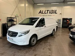 Vit Begagnad 2022 Mercedes Vito Minibuss | 399 900 kr (Marknadspris)