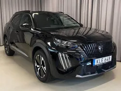 Svart Begagnad 2024 Peugeot 2008 GT SUV | 249 900 kr (Marknadspris)