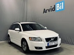 Vit Begagnad 2011 Volvo V50 Momentum Kombi | 94 800 kr (Dyr)