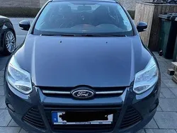Grå Begagnad 2014 Ford Focus Trend Kombi | 51 900 kr (Marknadspris)