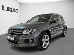 Mörkgrå (grå) Begagnad 2015 VW Tiguan R-line SUV | 179 800 kr (Marknadspris)