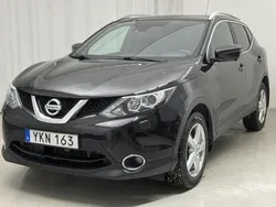 Svart Begagnad 2017 Nissan Qashqai 360º SUV | 149 800 kr (Marknadspris)