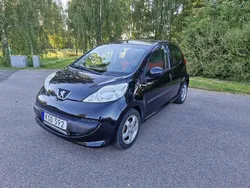 Svart Begagnad 2007 Peugeot 107 Halvkombi | 25 900 kr (Marknadspris)
